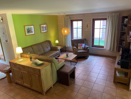 F790BE4D-EB8A-4578-BEA6-F8C7BB67BF68_1_105_c